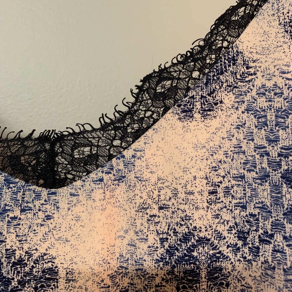 Lace Romper from Dress Up Boutique - Picture 3 of 4